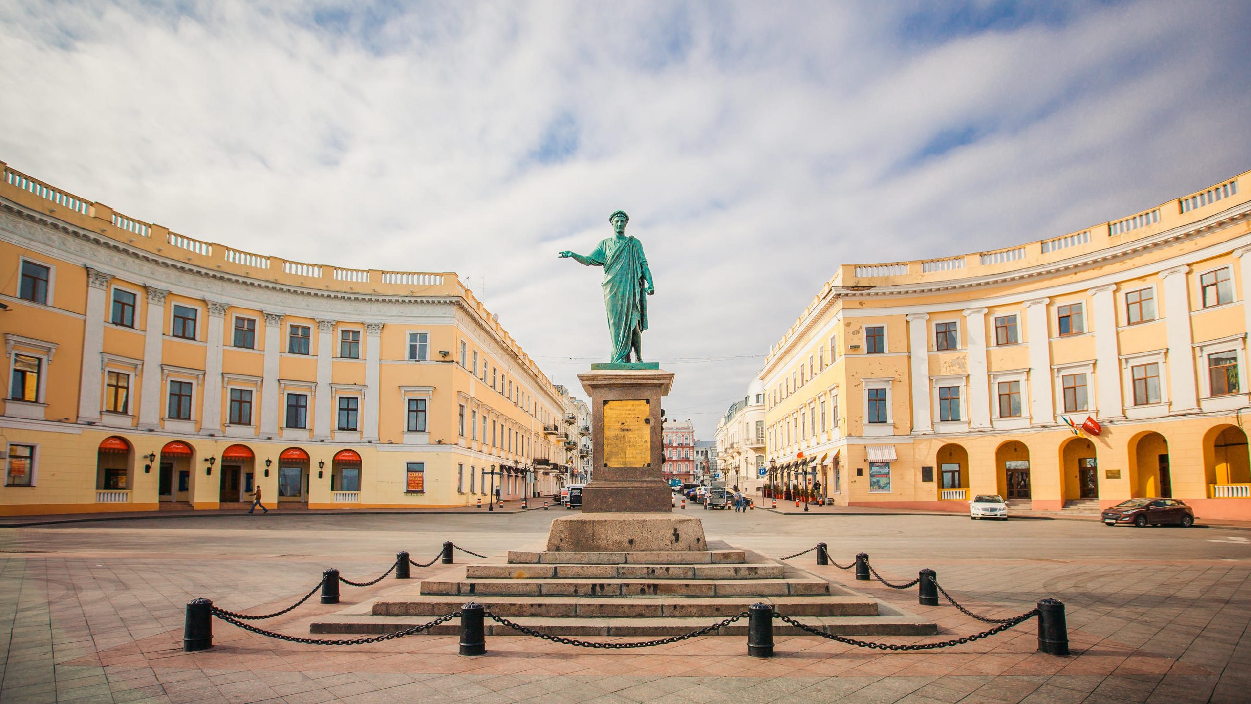 Soviet Routes to Modern Skies: What Happened to Domestic Flights Like Odessa–Tbilisi After 2000?